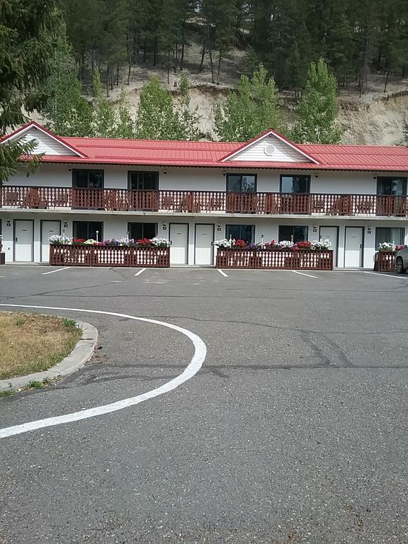 Alpen Motel Radium Hot Springs Exteriör bild