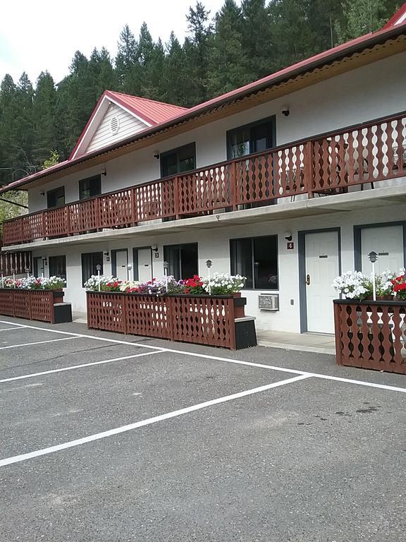 Alpen Motel Radium Hot Springs Exteriör bild